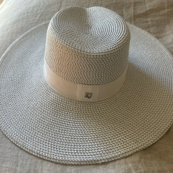 Eric Javits White and Gray Women's Hat - Picture 7 of 7